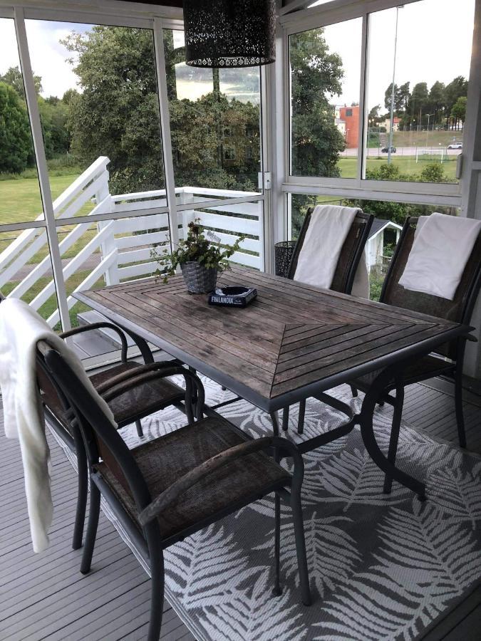 Gaevle Pendlarlaegenheter Apartamento Exterior foto