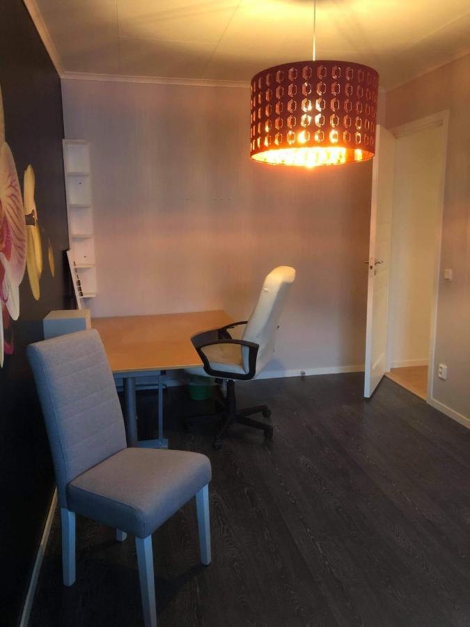 Gaevle Pendlarlaegenheter Apartamento Exterior foto